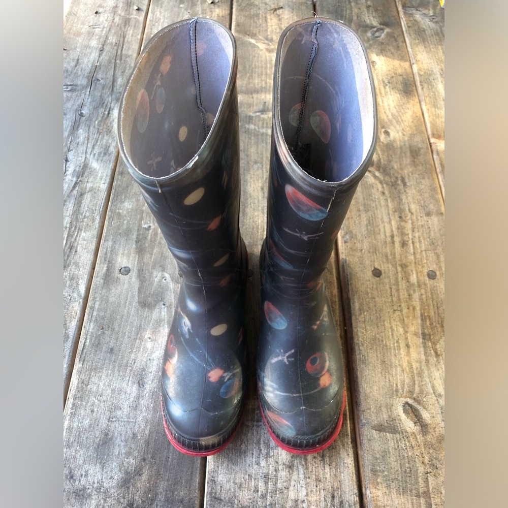 Kamik Space-Themed Rain Boots 2